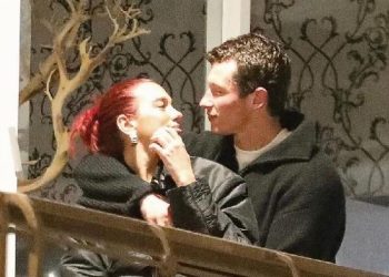 Konfirmohet romanca e re e Dua Lipës dhe e Callum Turner