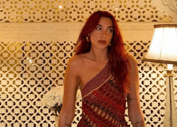 Dua Lipa fillon vitin me një pamje krejtësisht ndryshe