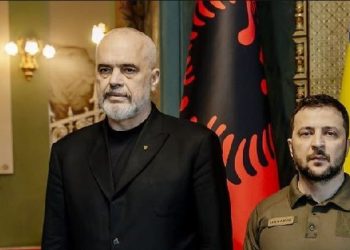 Zelnsky e falënderon Ramën për mbështetjen ndaj Ukrainës