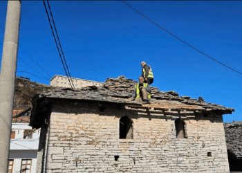 Drejtoria Rajonale e Trashëgimisë Kulturore në Gjirokastër ndërhynë në kulmin e “Sulo Llaqi”