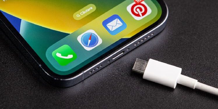 Kur duhet ta ndërroni baterinë e iPhone-it tuaj?