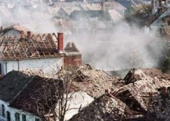 Serbia i mohon krimet e kryera në Kosovë