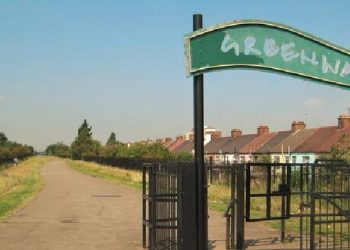 Gjendet brenda një çante foshnja e porsalindur në Londër