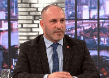 “Vuçiq ruan paqen në Kosovë”, Spasiq: Provokimet mund të sjellin rebelim të serbëve me pasoja