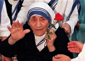 44 vite nga nderimi i Nënë Terezës me çmimin më të lartë të Indisë