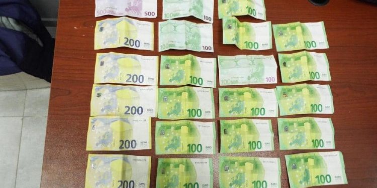 Parandalohet kontrabanda me mbi 4.000 euro brenda Qendrës së Paraburgimit në Prishtinë