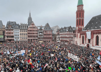Gjermani, qytetarët protestojnë kundër planit për dëbimin e të huajve
