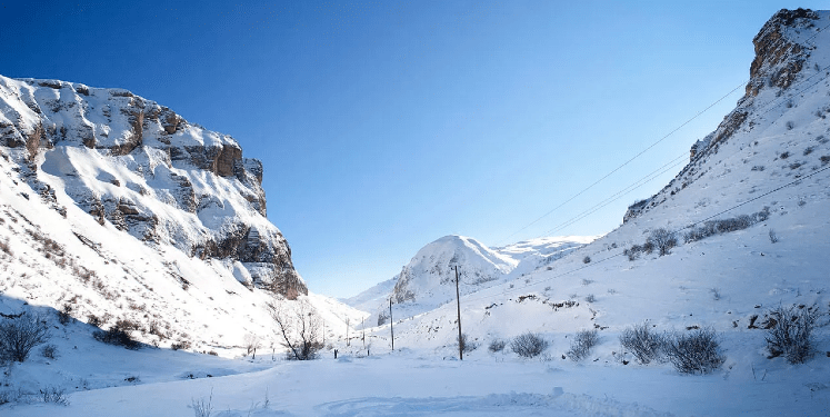 SHKSHMK: Kujdes gjatë skijimit në pyje, gropat e drunjëve janë të rrezikshme