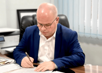 Latifi: Çdo lindje në QKMF-në “Dr. Fahredin Hoti”, do mbështetet me 500€ nga Komuna