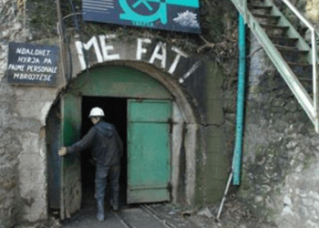 12 minatorë lëndohen në Minierën e Trepçës pas shpërthimit të një cisterne me acid