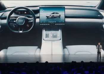 “Konkurrencë” Teslës, Xiaomi prezanton makinën e parë elektrike