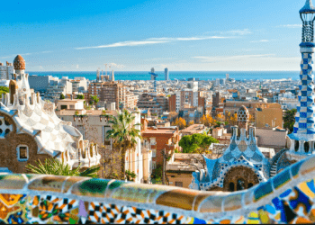 Në këto qytete vizitorët më 2024 duhet të paguajnë “taksën e turistit”