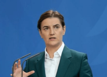 Brnabiq: Hetimi ndërkombëtar është shkelje e drejtpërdrejtë e sovranitetit të Serbisë