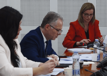 Bislimi jep detaje se cilat shërbime bien mbi domenin e Komisionit të Pavarur të Mediave