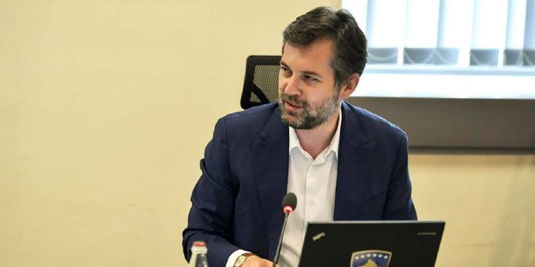 Çeku: Gjithçka është gati për punimet në stadiumin olimpik “Adem Jashari” në Mitrovicë