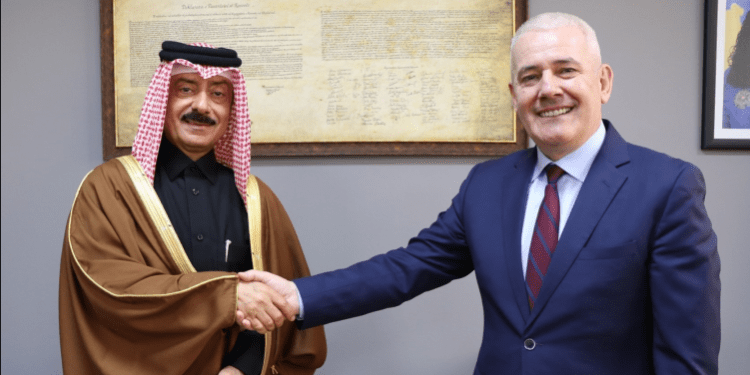 Sveçla takon ambasadorin e Katarit, u dakorduan për bashkëpunim të ngushtë