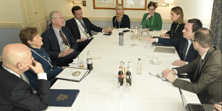 Kurti takon senatorët amerikanë, diskutuan për marrëdhëniet bilaterale mes Kosovës e SHBA-së