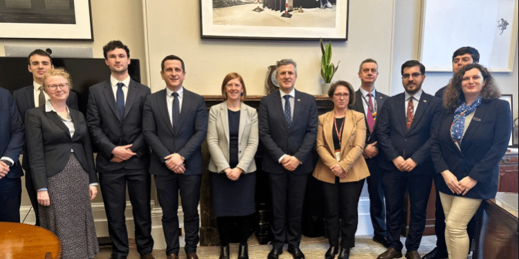 Mbahet takimi i 2-të i Këshillit të Partneritetit mes Kosovës dhe Mbretërisë së Bashkuar në Londër