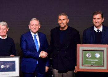 Pronarët e Manchester City blejnë edhe gjigantin turk