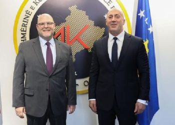 Haradinaj në takim me Hovenier, e njofton për takimet që zhvilloi në Amerikë