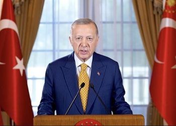 Presidenti i Turqisë: I gatshëm të ri-ndërmjetësoj paqen Rusi-Ukrainë