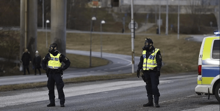 8 të lënduar, 500 të evakuuar pas rrjedhjes së gazit në objektin e shërbimit të sigurisë suedeze