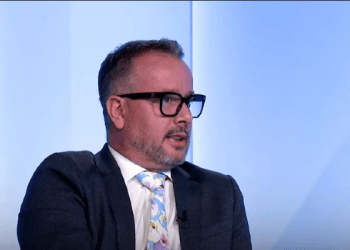 Kajtazi: Nuk duhet me rënë në grackën e popullimit dhe të rezultatit zgjedhor