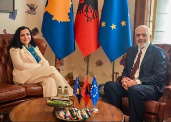 Osmani në takim me Ramën, diskutuan për koordinime të Kosovës e të Shqipërisë