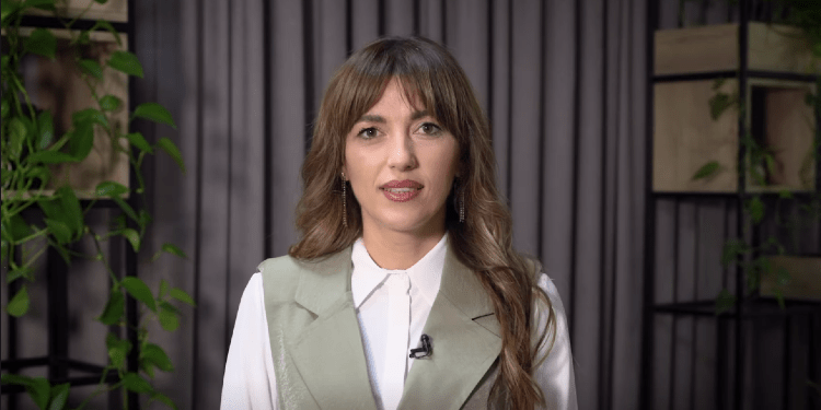 Ministrja Haxhiu: Marsi sjell pranverën, gratë barazinë