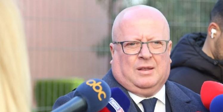 Apeli rrëzon kërkesën e Berishës, s`mund të marrë pjesë në seanca