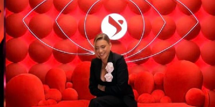 Big Brother Italia e injoron Heidi Baçin