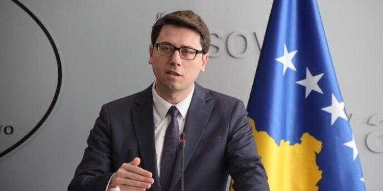 Murati: Falë hyrjes në fuqi të ligjit të ri në shkurt janë regjistruar mbi 5000 të punësuar të rinj