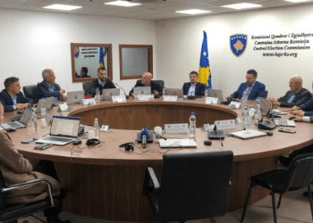 Me 9 vota pro, KQZ miraton shkurtimin e afateve të rregullta zgjedhore