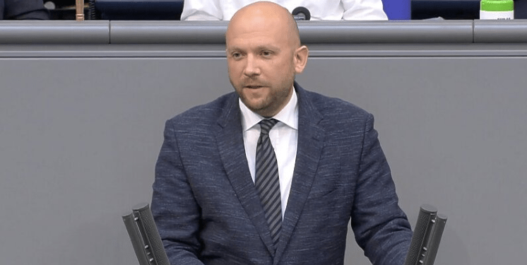 Sarrazin: Rruga e qeverisë së Kosovës në dialog po rrezikon mundësitë drejt BE-së