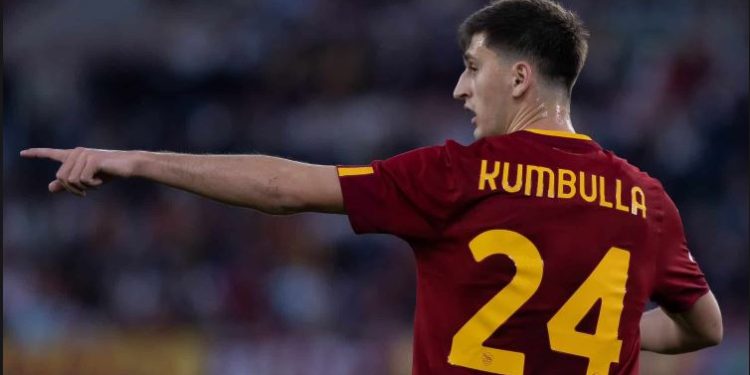 Kumbulla pas dëmtimit të rënd në gju, synon rikthimin e tij