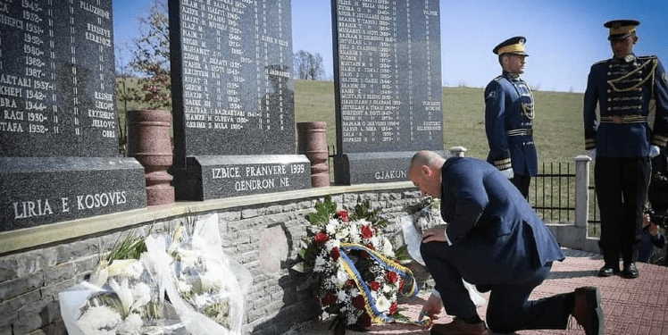 Haradinaj: Secila ditë në kalendarin e shqiptarëve, është dëshmitare e dhembjes e vuajtjes