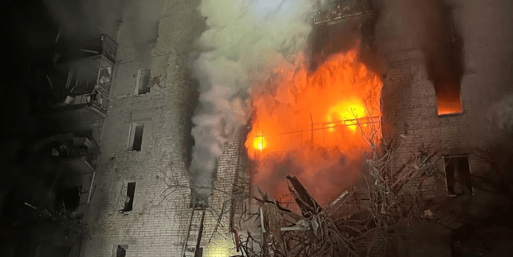 Ministria e Mbrojtjes e Rusisë tha se 9-të rajone të saj u sulmuan nga dronët ukrainas