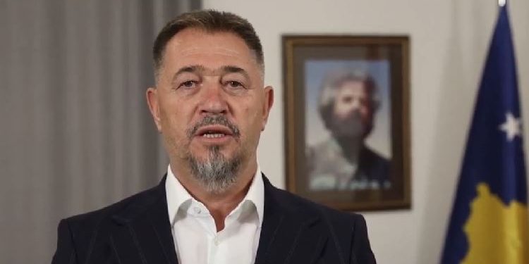 Sami Lushtaku dërgohet në zyrat e EULEX-it