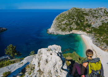 “Business Insader” promovon bukuritë e natyrës në Shqipëri dhe mundësitë që ofron për turistët