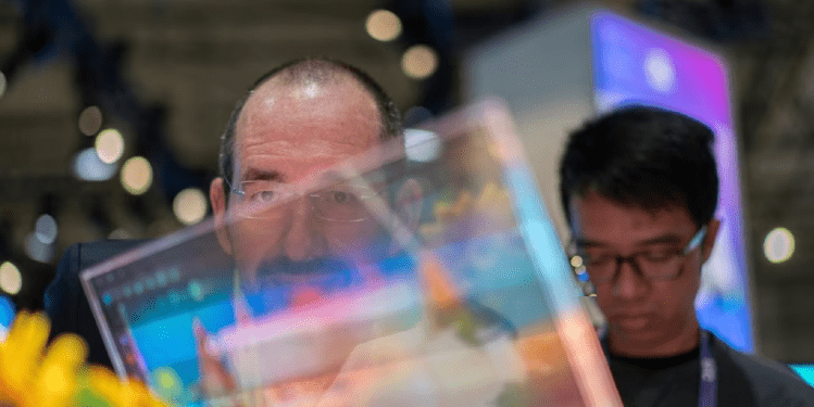 Në Barcelonë u zhvillua panairi më i madh i teknologjisë, morën pjesë kompani nga e gjithë bota