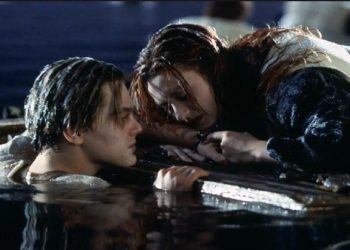 Dera e filmit legjendar ”Titanik” del në ankand në SHBA