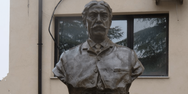 180 vite nga lindja e Zef Serembes