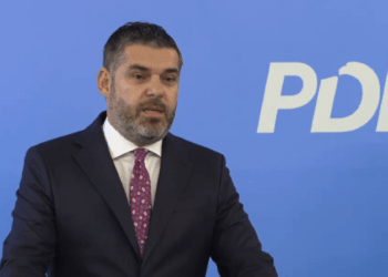 Për raportin e DASH, Kastrati: Kemi të bëjmë me qeveritarë ekstremisht të korruptuar