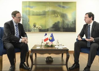 Kurti takon Bouyxin, e falënderon për përkrahjen në procesin e anëtarësimit të Kosovës në KiE