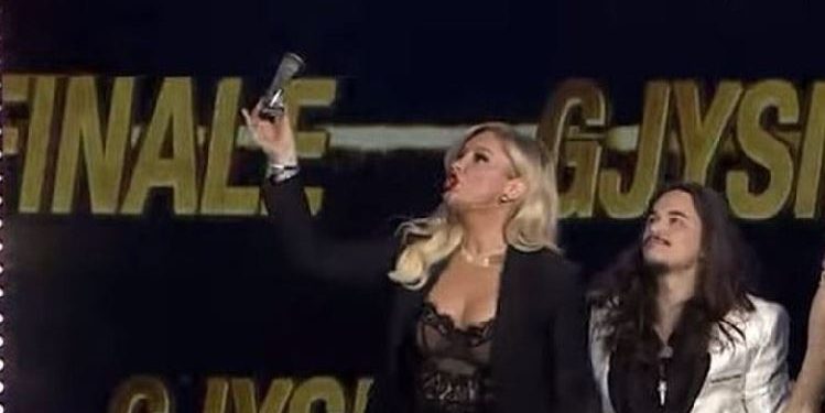 Alketa Vejsiu përballet me një incident në skenën X Factor-it