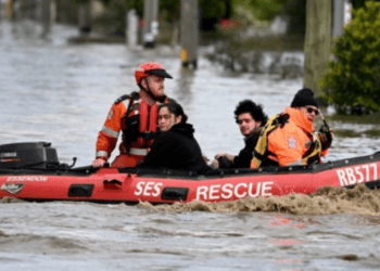 Moti i keq godet Australinë