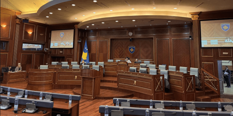 Mustafa-kabinetit qeveritar: Frikacak, nuk kanë guxim as pyetjeve parlamentare të u përgjigjen