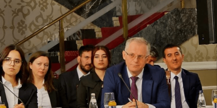 Në Podgoricë, Bislimi theksoi rëndësinë e Planit të Rritjes dhe të bashkëpunimit rajonal