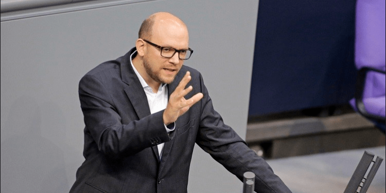 Sarrazin: Qëndrojmë pas idesë për ta afruar Kosovën me Evropën, që nënkupton edhe anëtarësimin në KiE