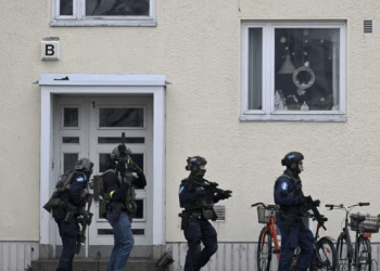 Në Finlandë plagosen 3 fëmijë pas një sulmi në një shkollë